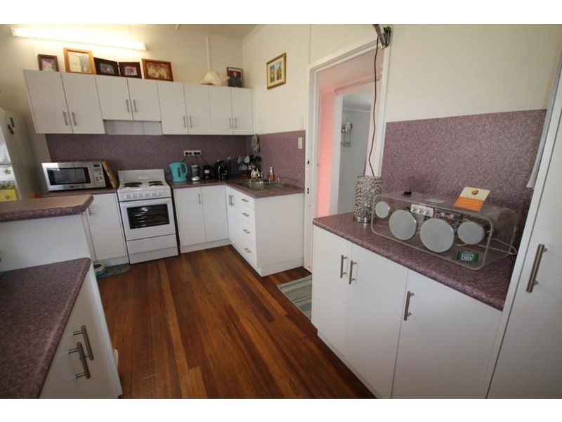 6 Armstrong Beach Road, Armstrong Beach QLD 4737