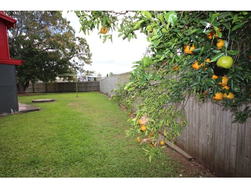 6 Armstrong Beach Road, Armstrong Beach QLD 4737