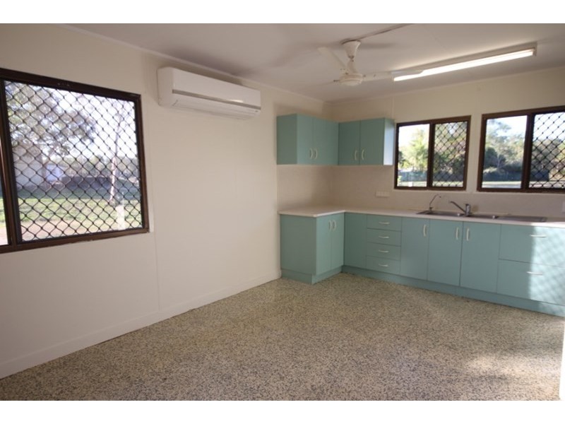 75 Hans Christian Street, Sarina QLD 4737