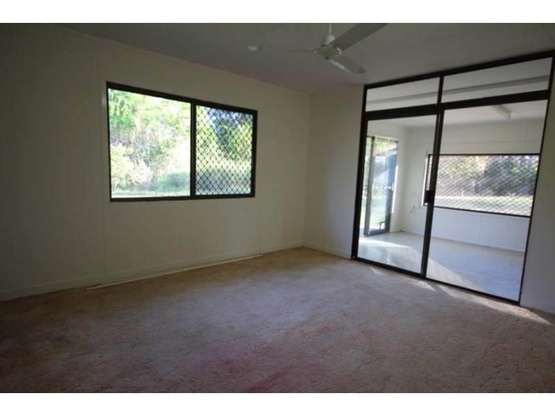 75 Hans Christian Street, Sarina QLD 4737