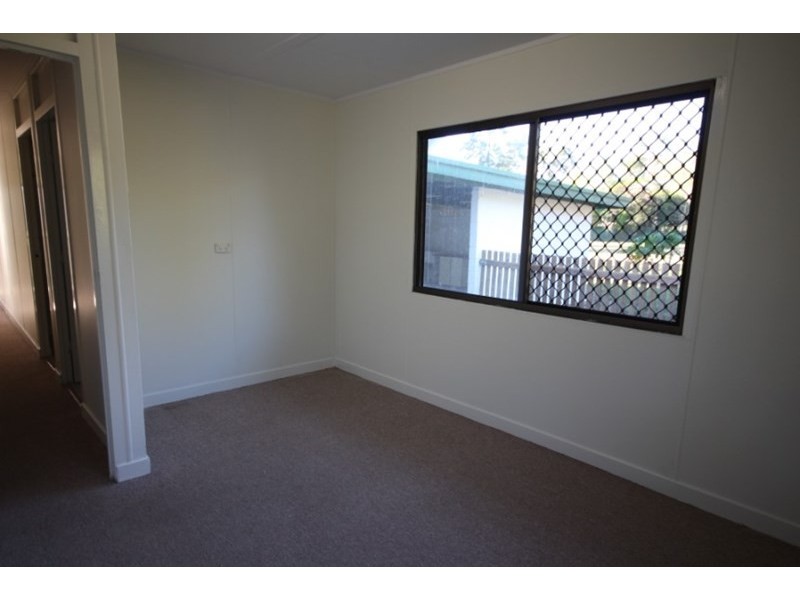 75 Hans Christian Street, Sarina QLD 4737