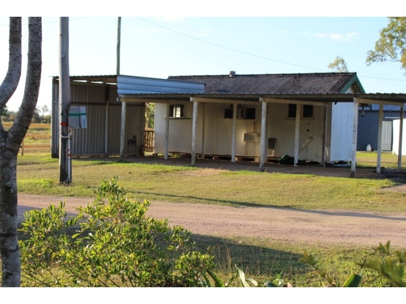 75 Hans Christian Street, Sarina QLD 4737