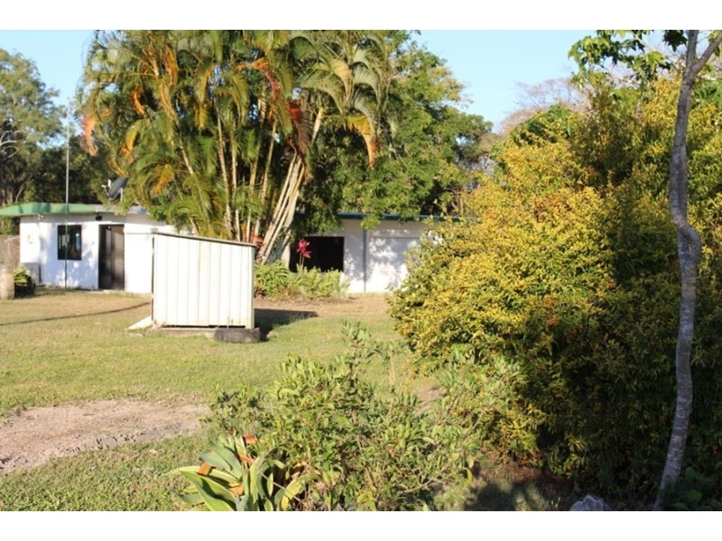 75 Hans Christian Street, Sarina QLD 4737