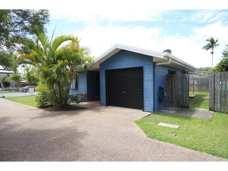 1/5 East Street, Sarina QLD 4737