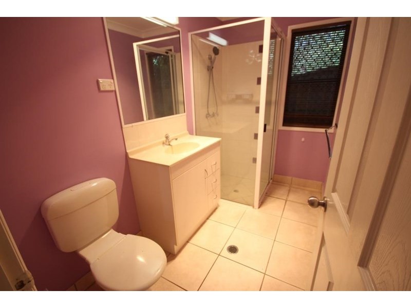 1/5 East Street, Sarina QLD 4737