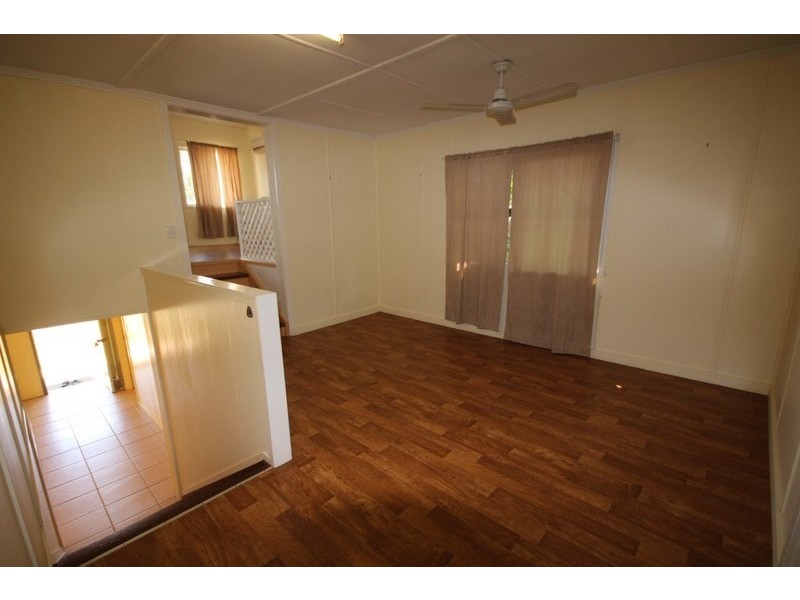 13 Crichton Street, Sarina Beach QLD 4737