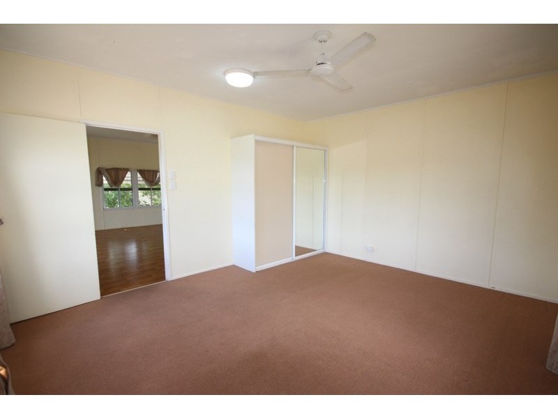 13 Crichton Street, Sarina Beach QLD 4737