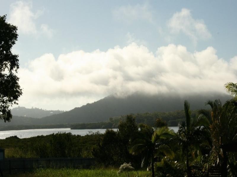 17 Morris Avenue, Grasstree Beach QLD 4740