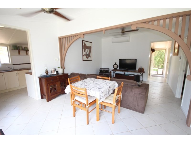 37 Kataryn Avenue, Grasstree Beach QLD 4740