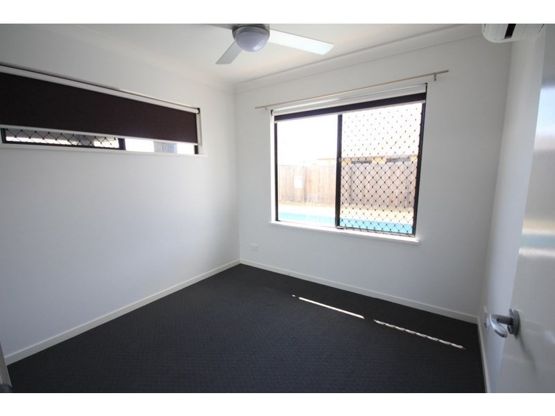 31 Reef Drive, Sarina QLD 4737