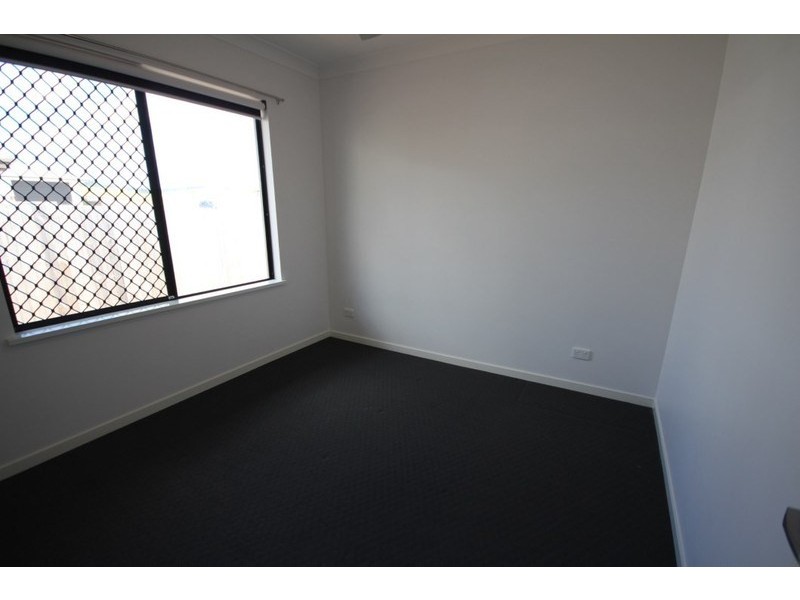 31 Reef Drive, Sarina QLD 4737