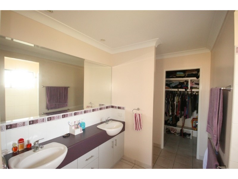 14 Brooksfield Drive, Sarina QLD 4737