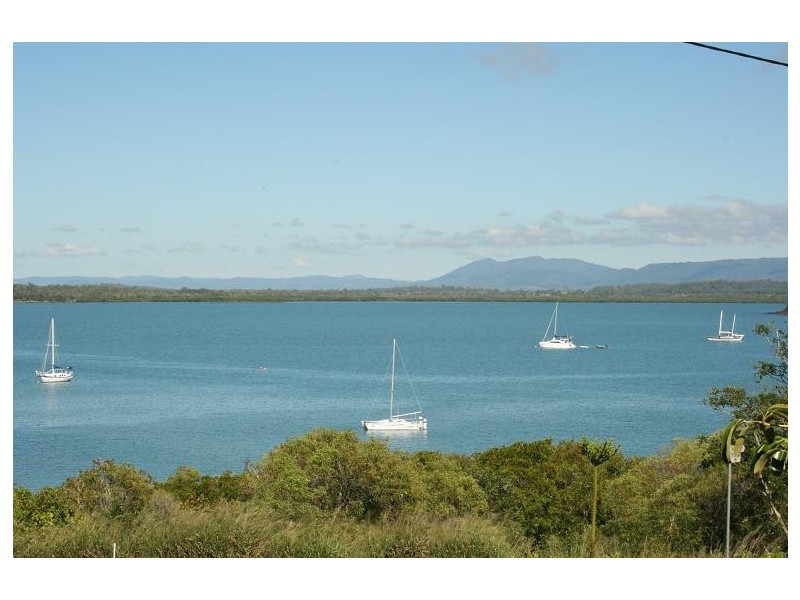 20 Coast Road, Sarina QLD 4737