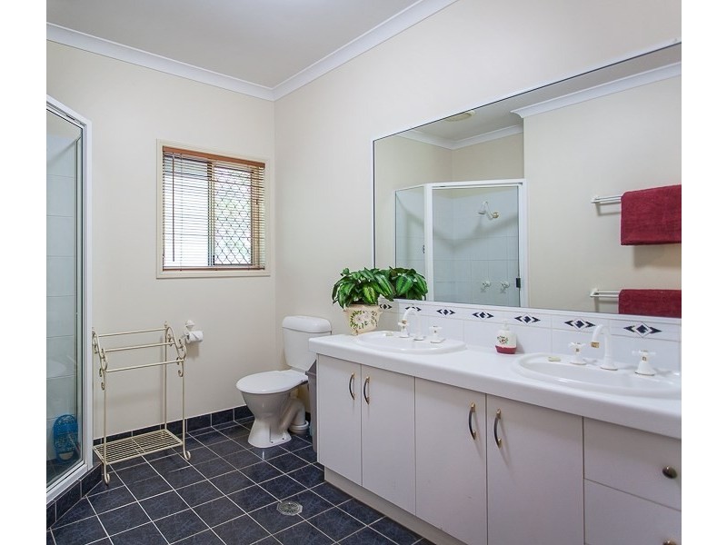 2 Gumnut Drive, Sarina QLD 4737