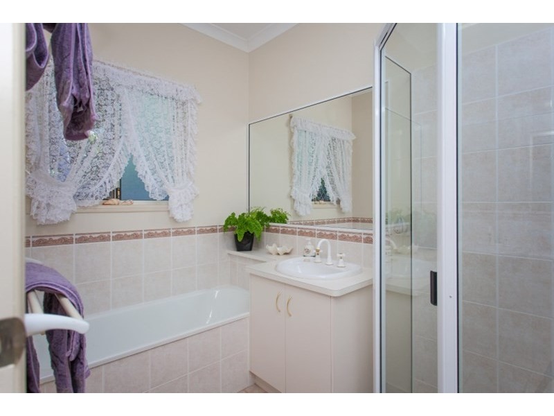 2 Gumnut Drive, Sarina QLD 4737