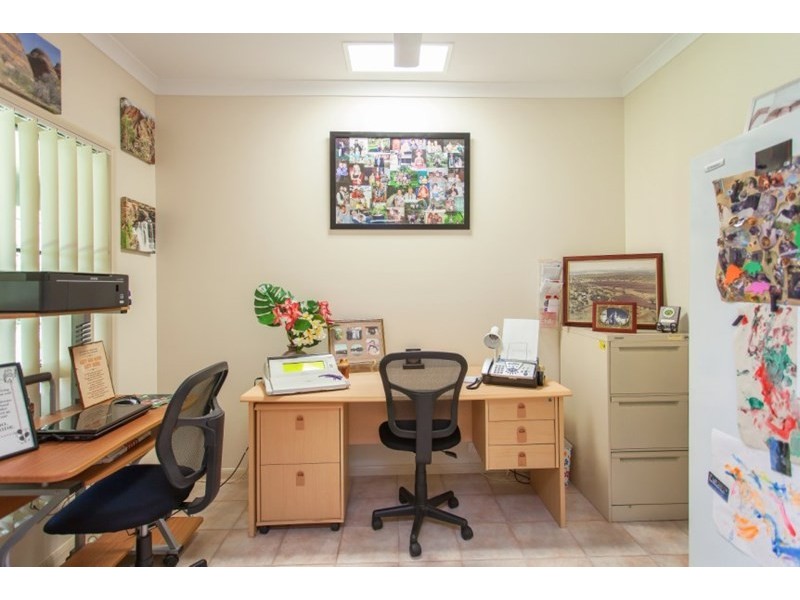 2 Gumnut Drive, Sarina QLD 4737