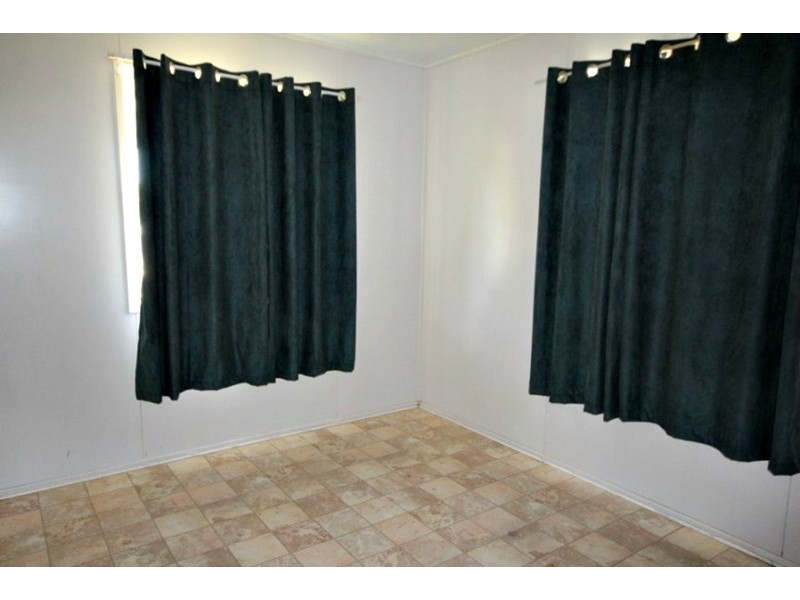 5 Johnston Street, Sarina QLD 4737