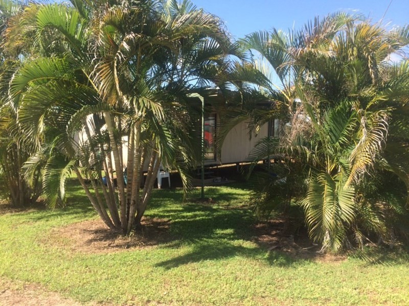 327 Weaver Road, Ayr QLD 4807