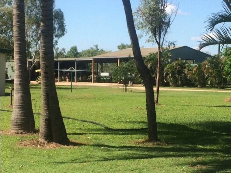 327 Weaver Road, Ayr QLD 4807