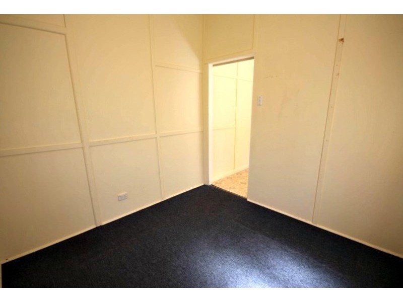 3 Swayne Street, Sarina QLD 4737