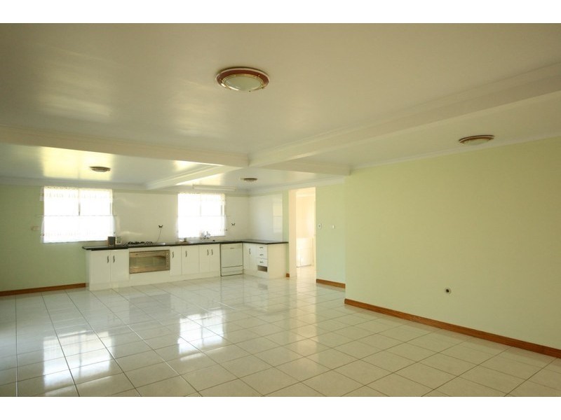 35 Melba Street, Armstrong Beach QLD 4737