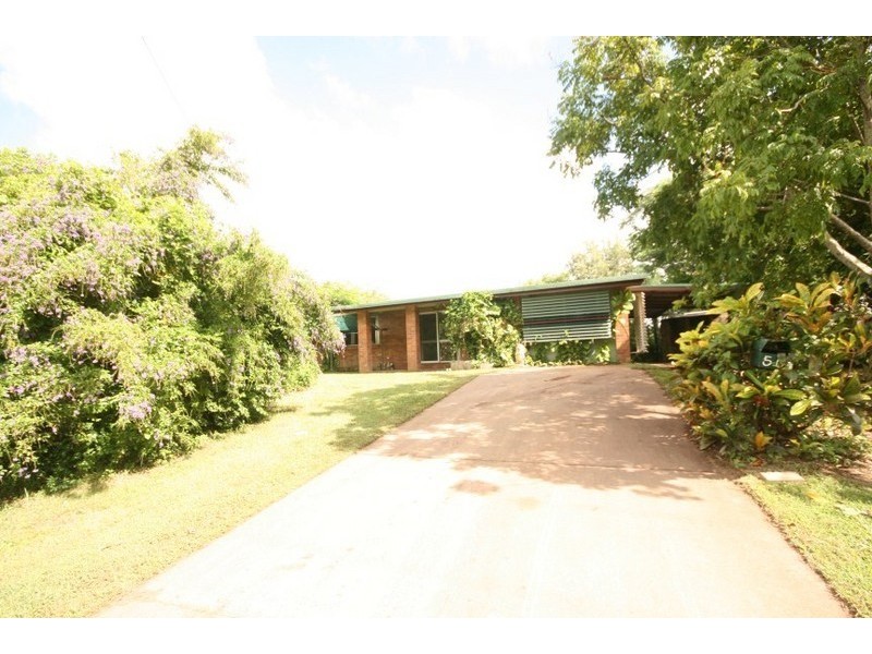 54 Crescent, Armstrong Beach QLD 4737