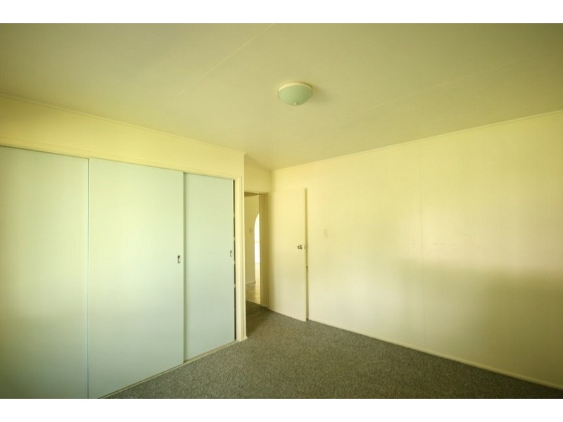 54 Crescent, Armstrong Beach QLD 4737