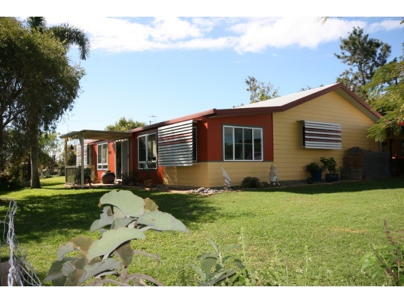 9 Hay Point Road, Hay Point QLD 4740