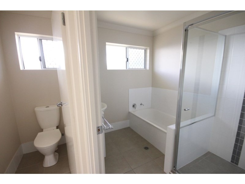 10 Armstrong Beach Road, Armstrong Beach QLD 4737