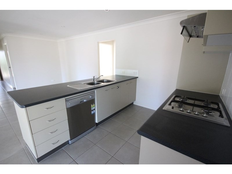 10 Armstrong Beach Road, Armstrong Beach QLD 4737