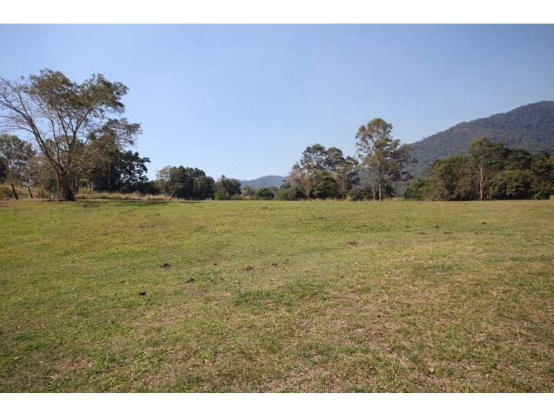 1202 Sarina Marlborough Road, Sarina QLD 4737