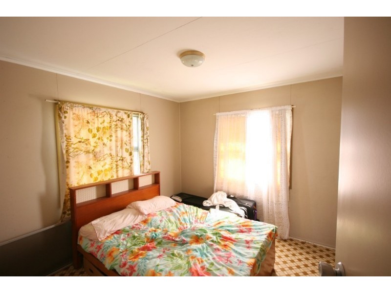 18 Coast Road, Mackay QLD 4740