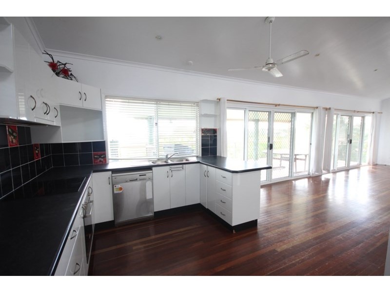 22 Morris Street, Campwin Beach QLD 4737