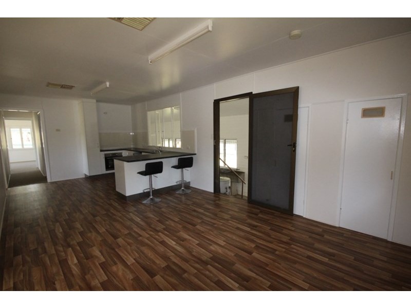 890 Sarina Beach Road, Sarina QLD 4737