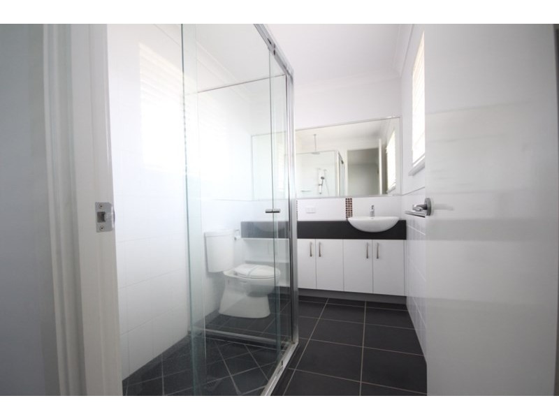 31 Reef Drive, Sarina QLD 4737