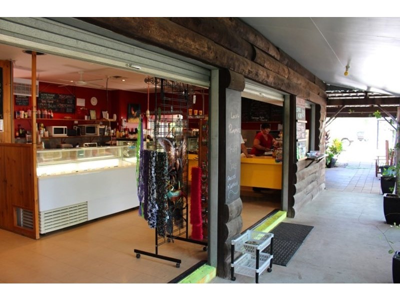 83978 Bruce Highway, Carmila QLD 4739