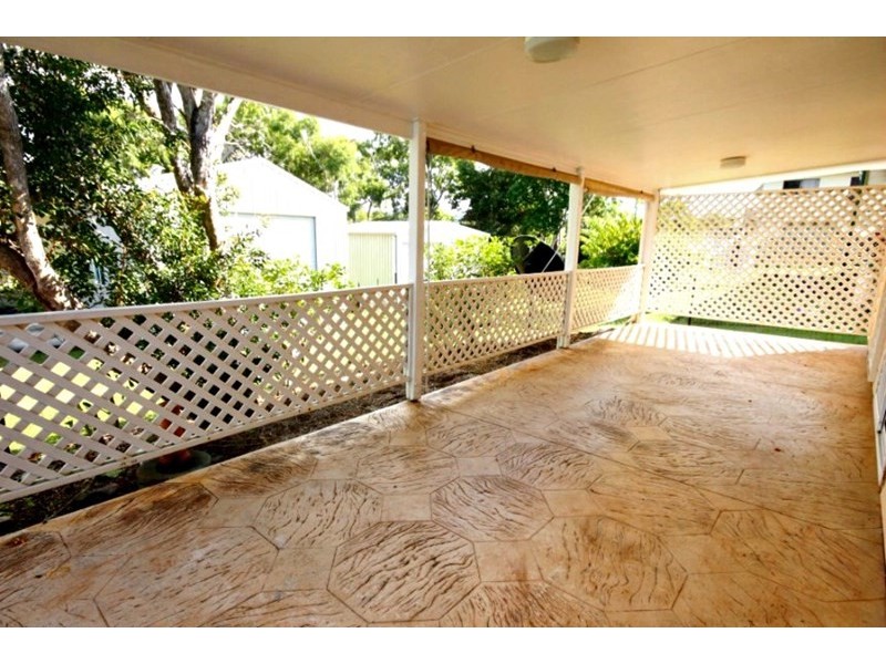 42 Cooper Avenue, Campwin Beach QLD 4737