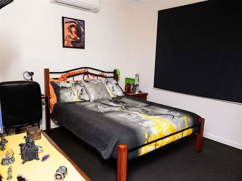 19 Reef Drive, Sarina QLD 4737