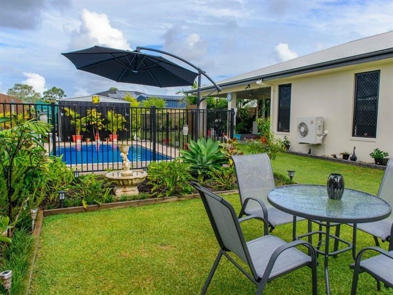 19 Reef Drive, Sarina QLD 4737
