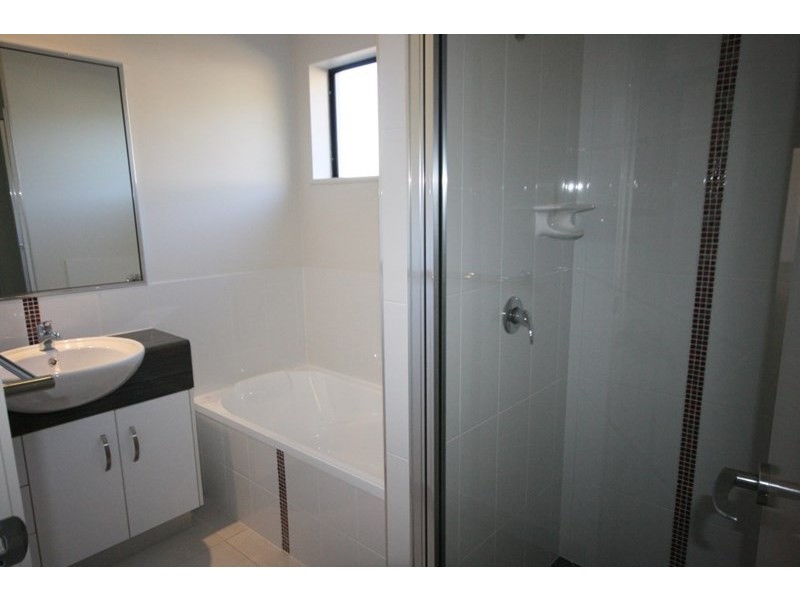 52 Jackson Street, Sarina QLD 4737