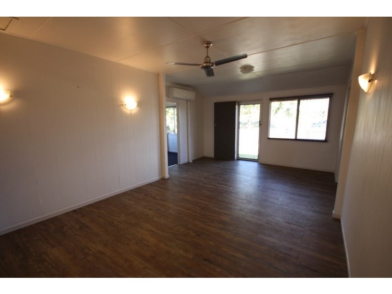 144 Broad, Sarina QLD 4737