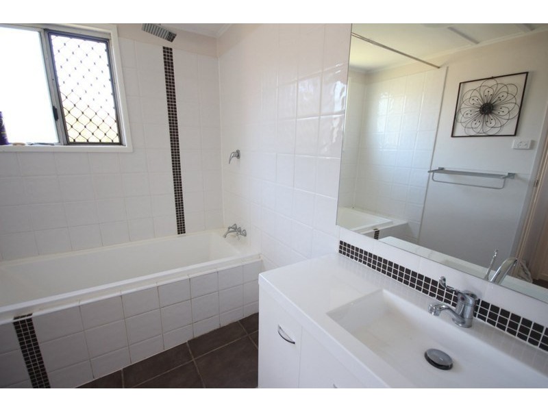 144 Broad, Sarina QLD 4737