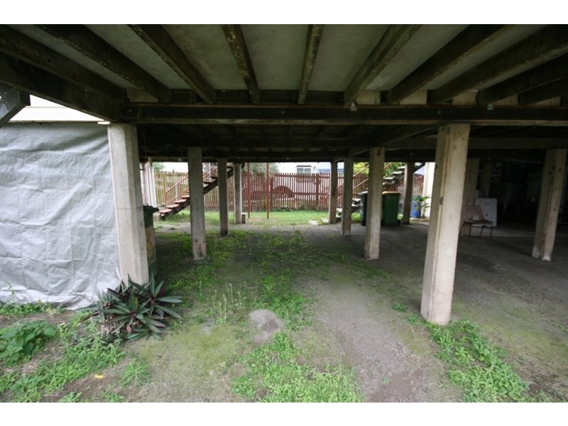 Unit 5 Biltoft, Sarina QLD 4737