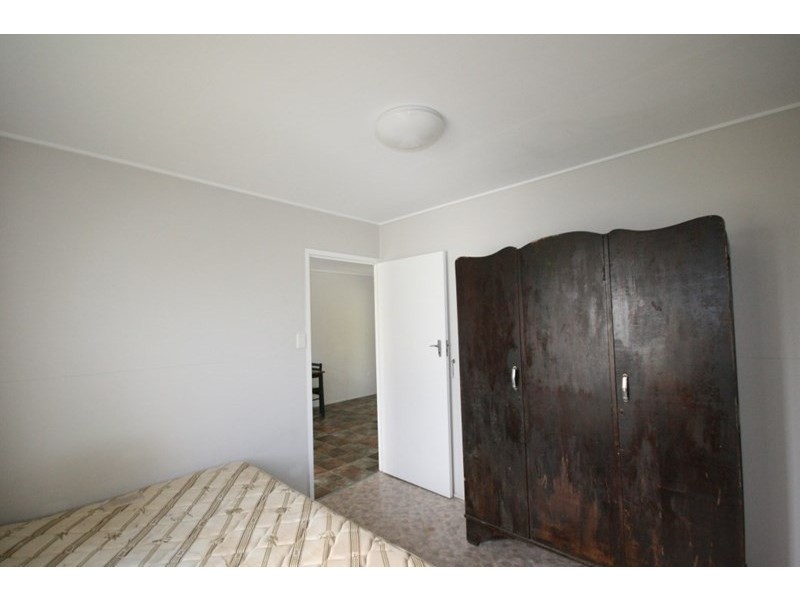 Unit 4 Biloft Street, Sarina QLD 4737