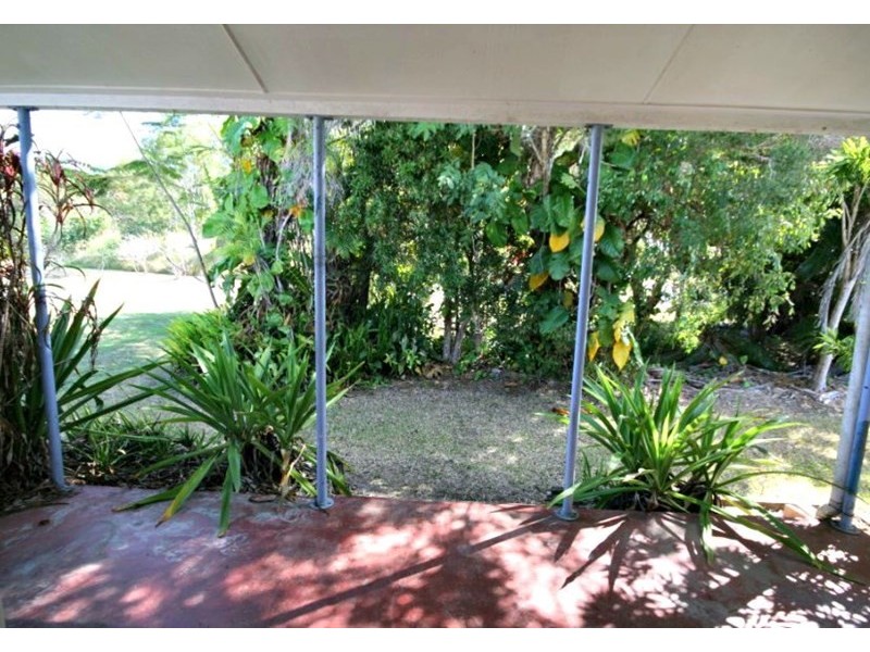 85 Range Road, Sarina QLD 4737