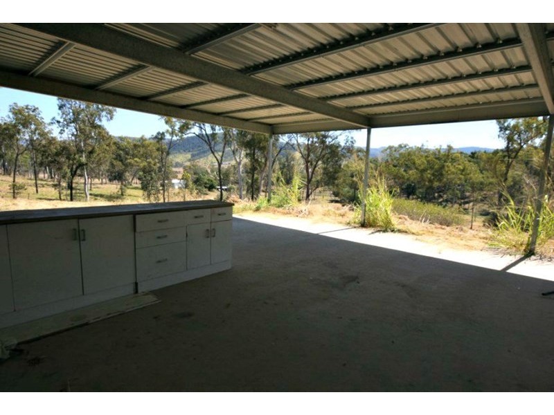 24 Lawrie Road, Sarina Range QLD 4737
