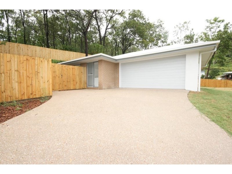 97 West Street, Sarina QLD 4737