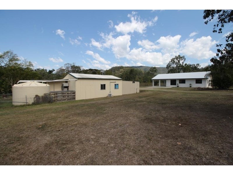 41 Miles/Sunnyside, Sarina QLD 4737