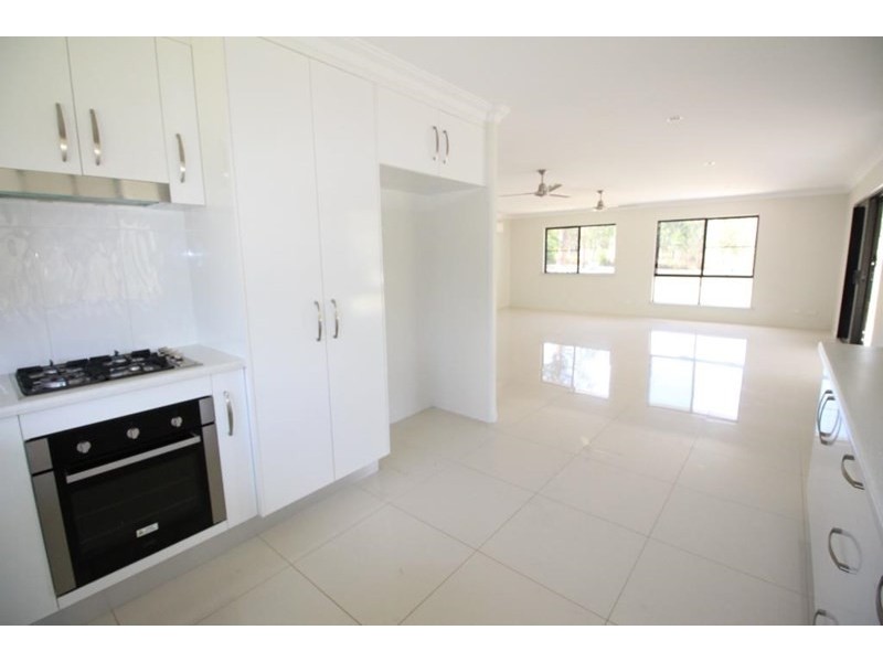 41 Miles/Sunnyside, Sarina QLD 4737