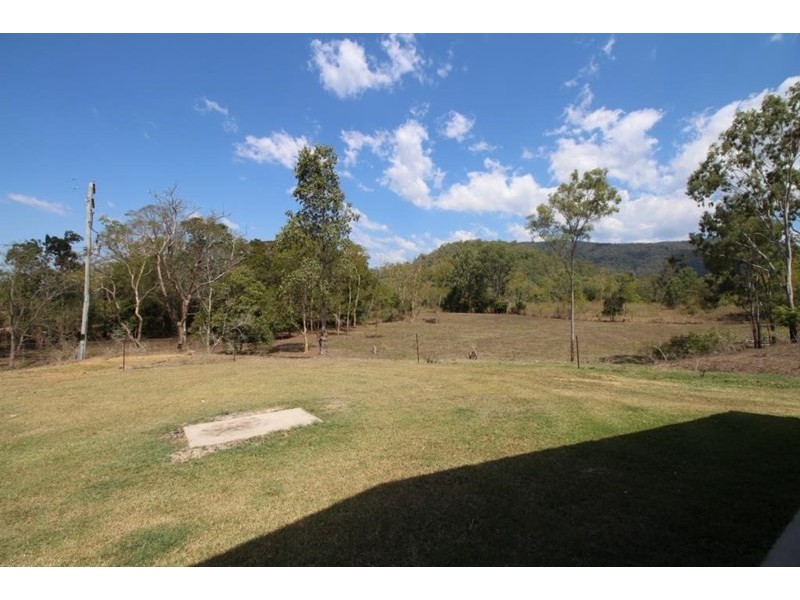 41 Miles/Sunnyside, Sarina QLD 4737